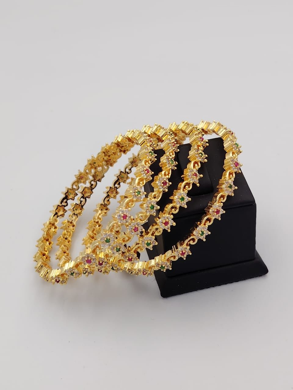 Elegant Bangles For Female Elegant Bangles For Female